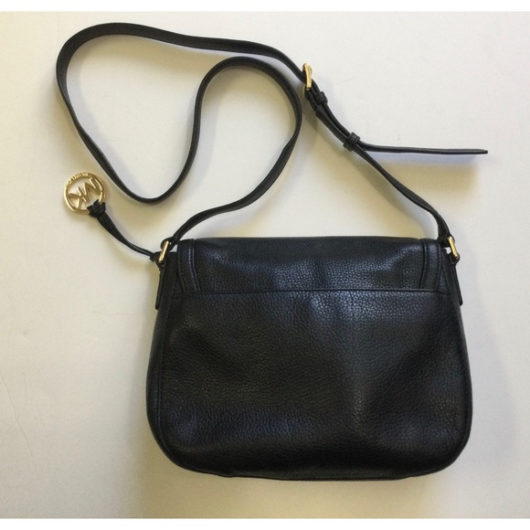 Michael Kors Pebble Leather Saddle Crossbody - Picture 2 of 11